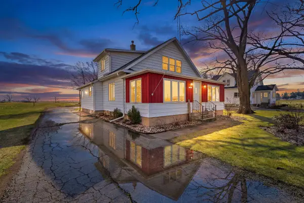 W12776 County Rd As, WAUPUN, WI 53963