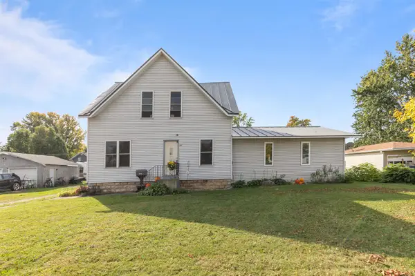 514 E Beacon Avenue, NEW LONDON, WI 54961