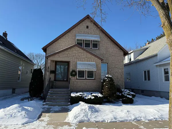 1439 10th Street, MARINETTE, WI 54143