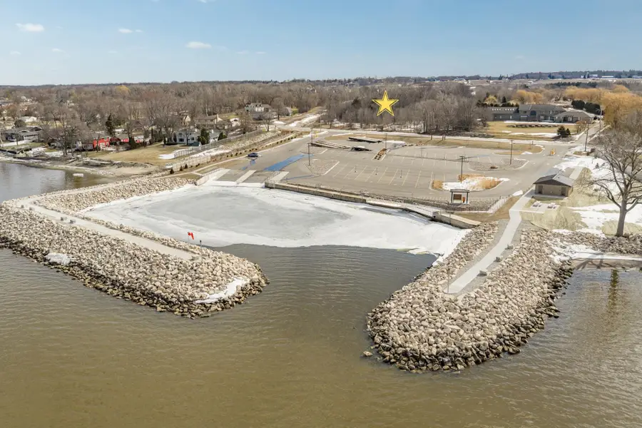 3276 Nicolet Drive, Green Bay, WI 54311 - #3