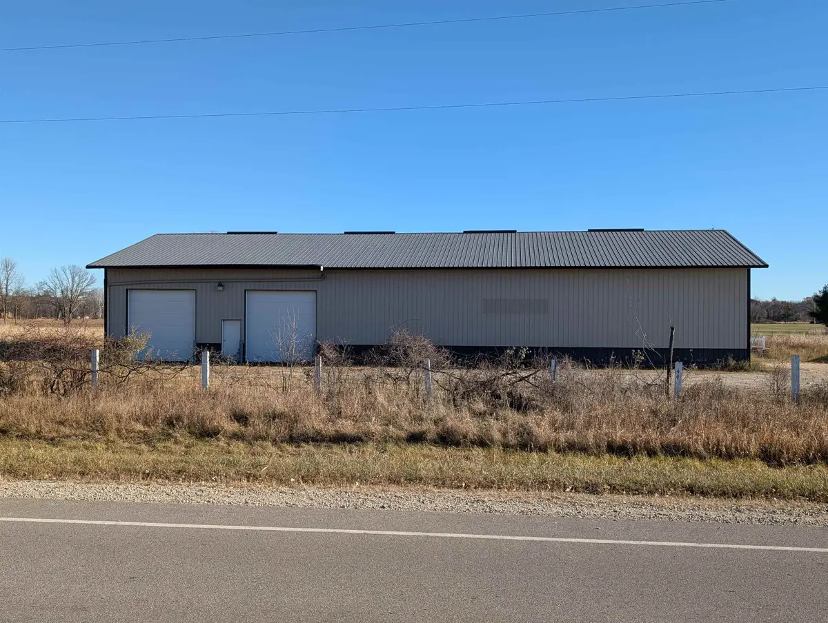 8974 County Rd Ii, Fremont, WI 54940 - #1