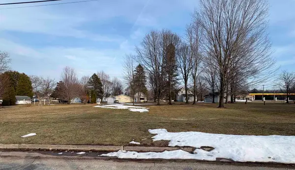 Mineau Avenue #1,C, OCONTO, WI 54153