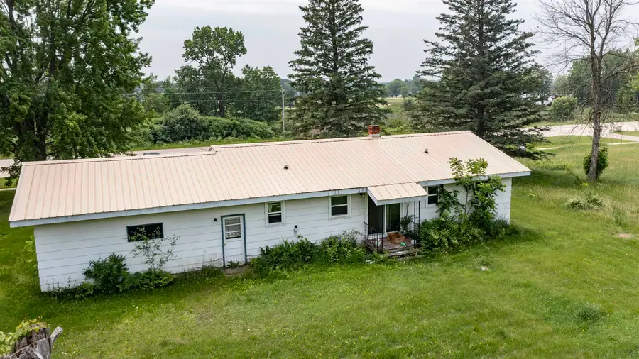 E1990 State Road 54, Waupaca, WI 54981 - #3