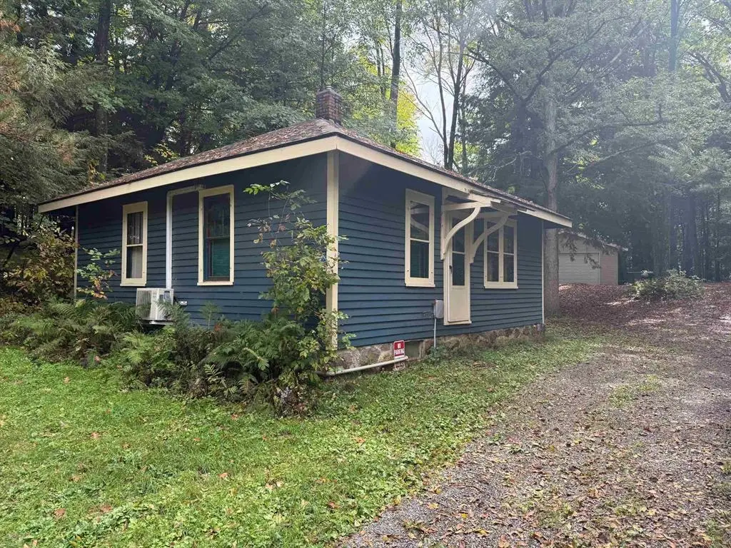 N11364 County Road P, Iola, WI 54945 - #1