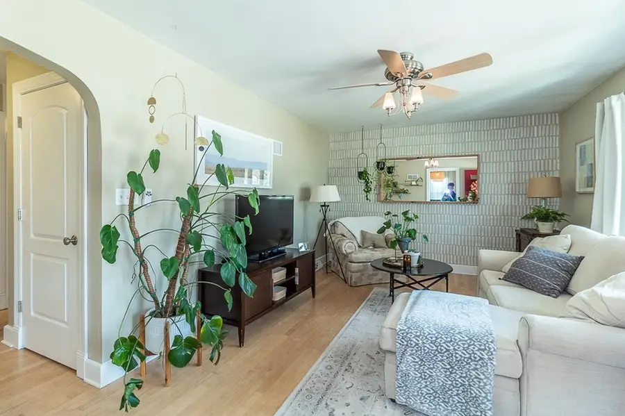 1406 Lawrence Street, New London, WI 54961-2058 - #3