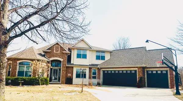 2821 E Milestone Court, APPLETON, WI 54913