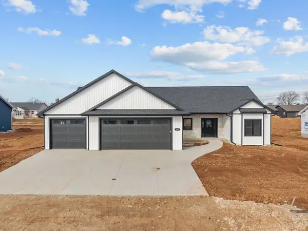 N9265 Anton Street, APPLETON, WI 54915