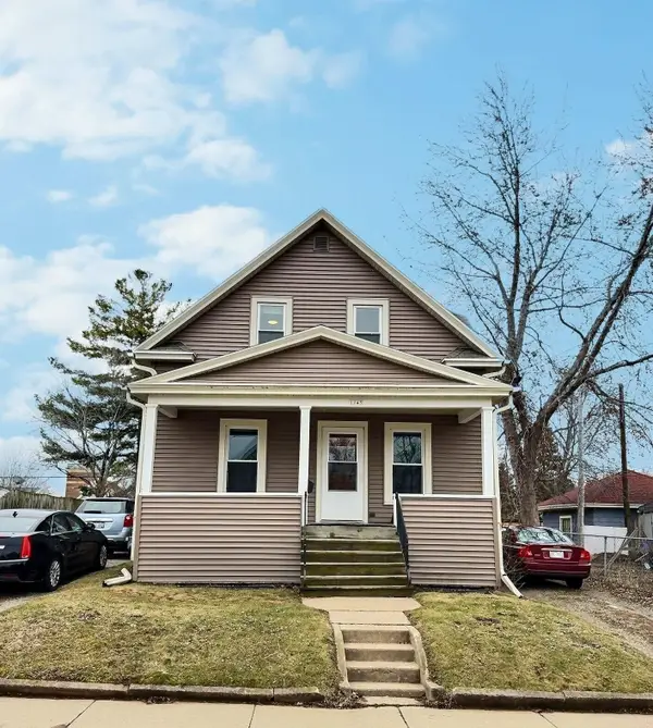1143 Van Buren Avenue, OSHKOSH, WI 54902
