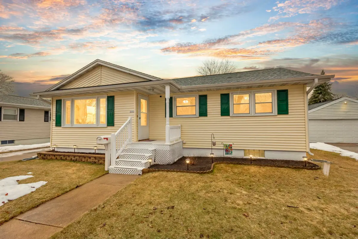 3101 16th Street, Menominee, MI 49858 - #1