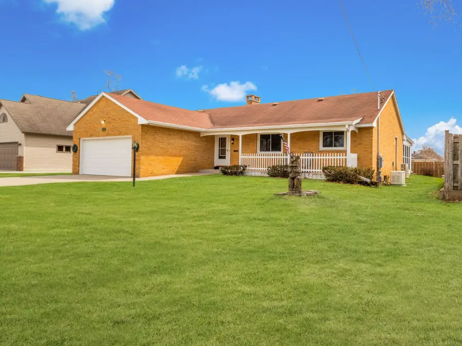 2515 17th Avenue, Menominee, MI 49858 - #3