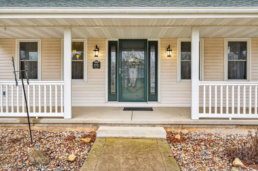 W6180 Long Court, Appleton, WI 54914 - #2