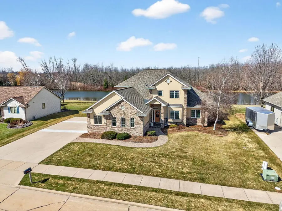 3025 White Birch Street, Kaukauna, WI 54130-3934 - #2