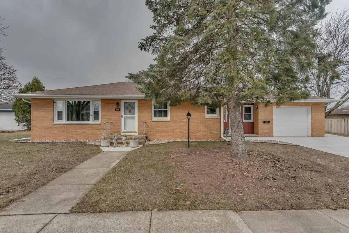 218 S Patrick Street, Kimberly, WI 54136 - #1