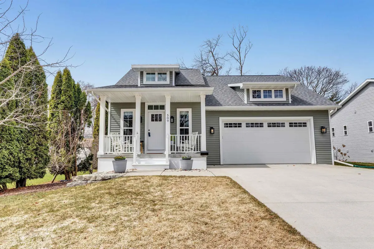 509 N Erie Street, De Pere, WI 54115 - #1