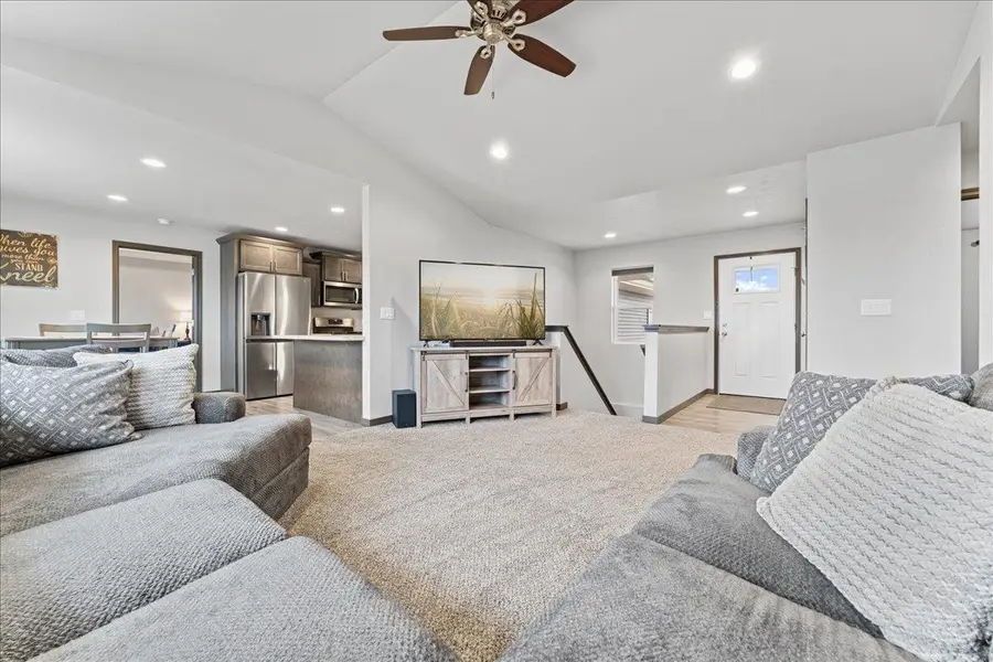 3020 S Weiler Road, Kaukauna, WI 54130-2730 - #2