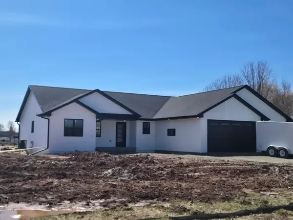 5375 Whitecap Court, OMRO, WI 54963