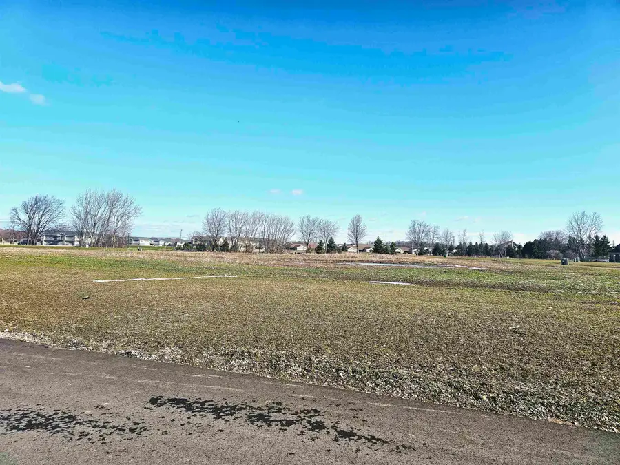 2167 E Nana Lane #10, Appleton, WI 54915 - #3