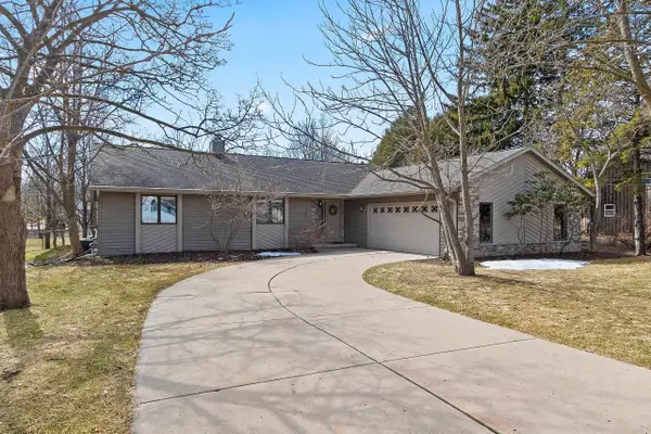 2763 S Memorial Drive, GREEN BAY, WI 54313-6248