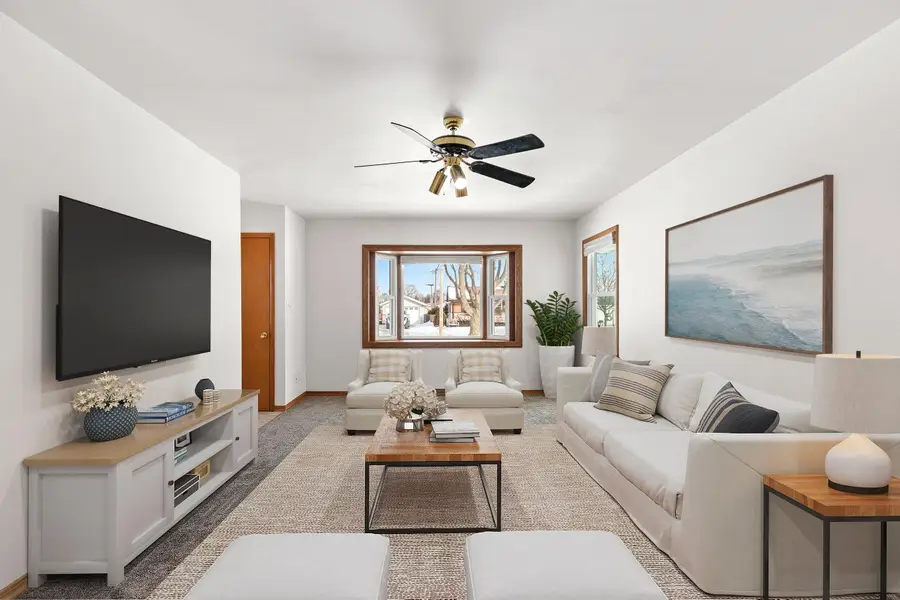 1619 Orchard Drive, Manitowoc, WI 54220 - #2