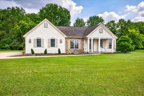 4424 Harbor Village Drive, OMRO, WI 54963-8229