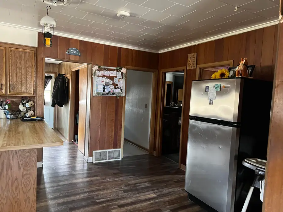 E7037 Swamp Road, Marion, WI 54950 - #3