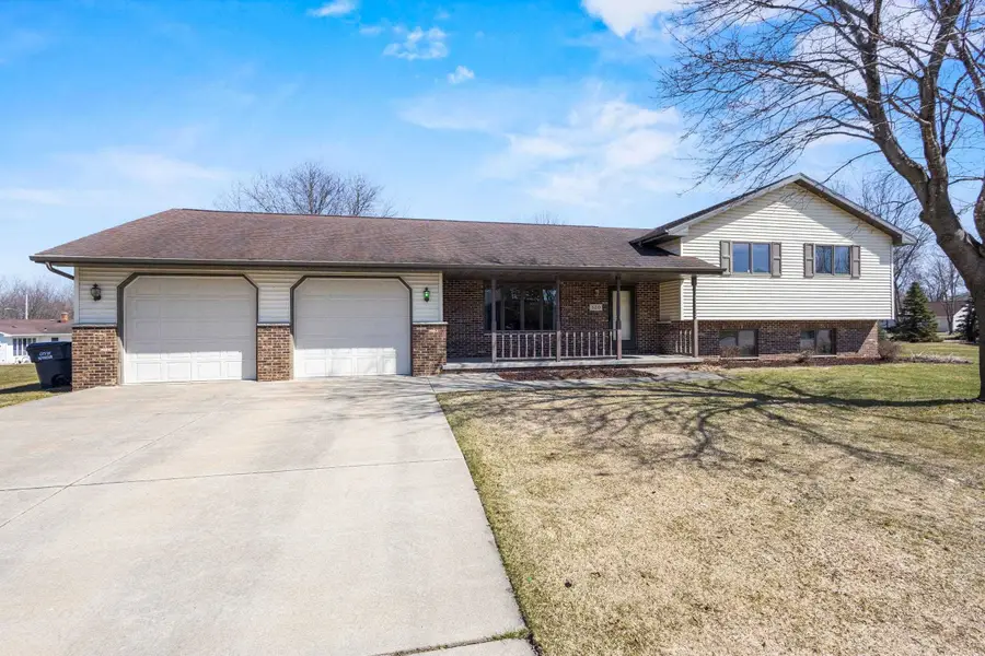 520 Keune Street, Seymour, WI 54165-1535 - #2