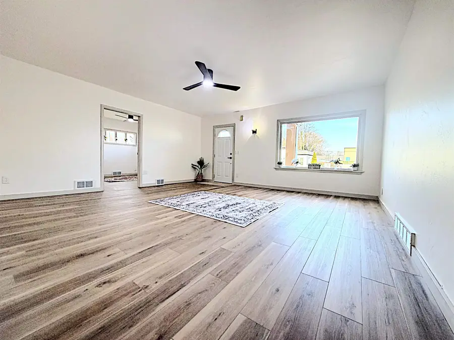 109 N Madison Street, Chilton, WI 53014 - #2