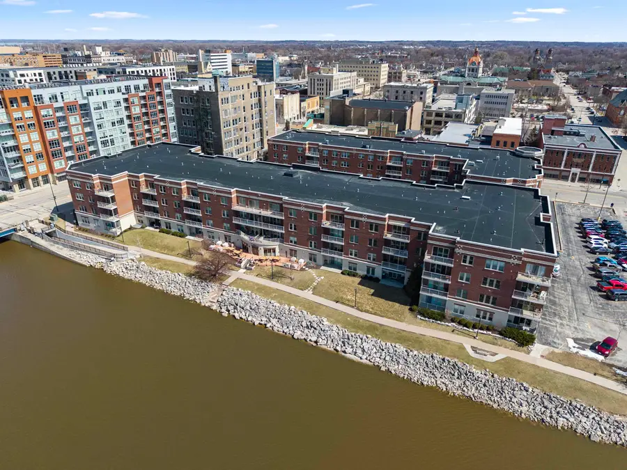 118 S Washington Street #417B, Green Bay, WI 54301-4280 - #2