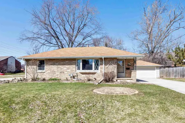 114 W Wilson Avenue, APPLETON, WI 54915-1615