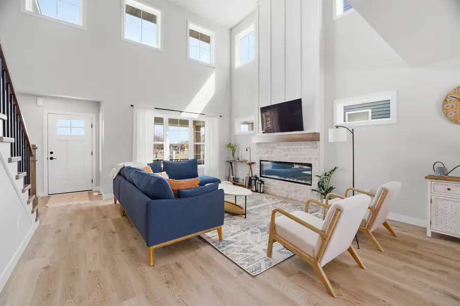 209 Red Cedar Parkway, Kimberly, WI 54136 - #2