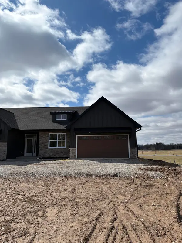 3395 Shawano Avenue, GREEN BAY, WI 54313