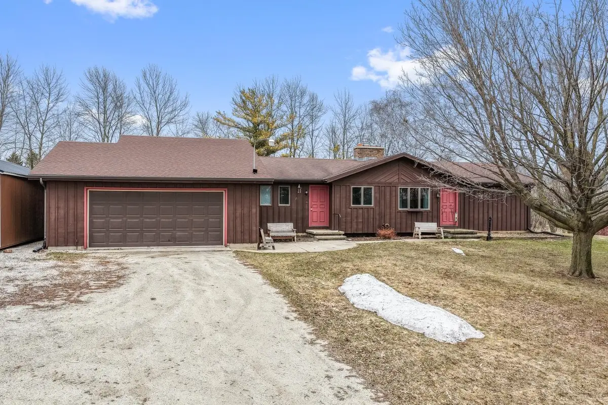 N5632 State Rd 42, Kewaunee, WI 54216 - #1
