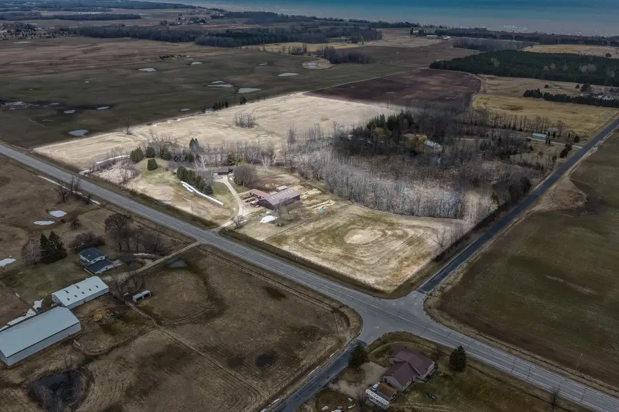 N5632 State Rd 42, Kewaunee, WI 54216 - #3