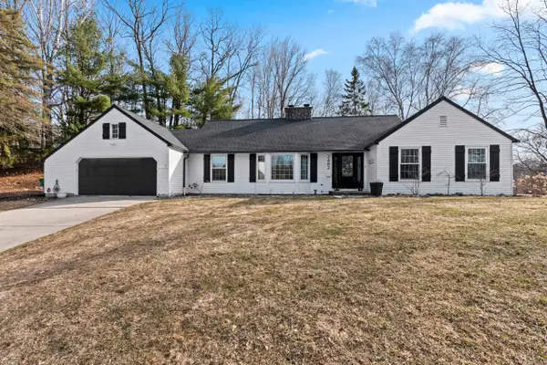 2482 Morning Star Court, GREEN BAY, WI 54302-4306