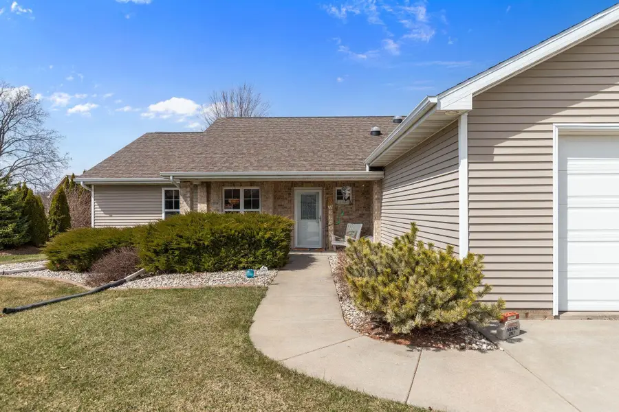 W5284 Waterview Drive, Sherwood, WI 54169 - #2