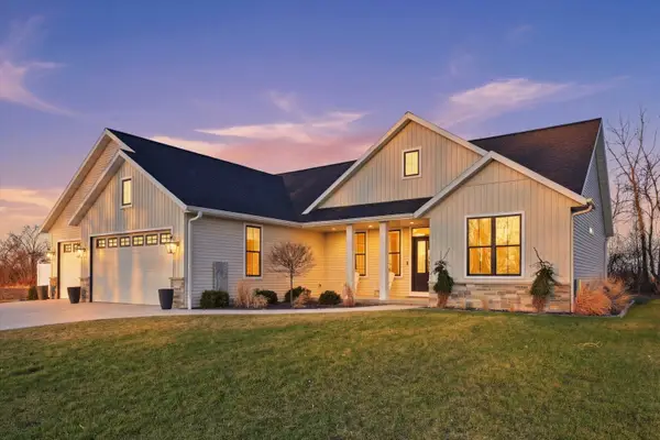 N1200 Forsyth Parkway, GREENVILLE, WI 54942