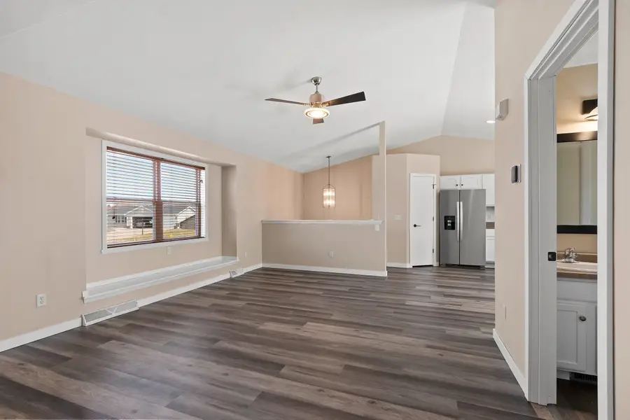 W6423 Rocky Mountain Drive, Greenville, WI 54942 - #3