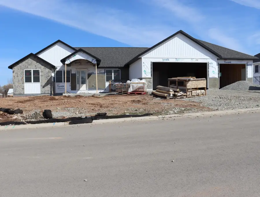 N1340 Meadow Park Drive, Greenville, WI 54942 - #2