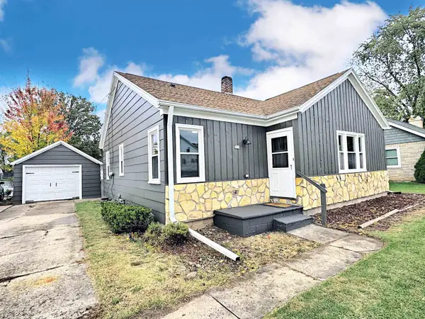 310 W Ryan Street, BRILLION, WI 54110