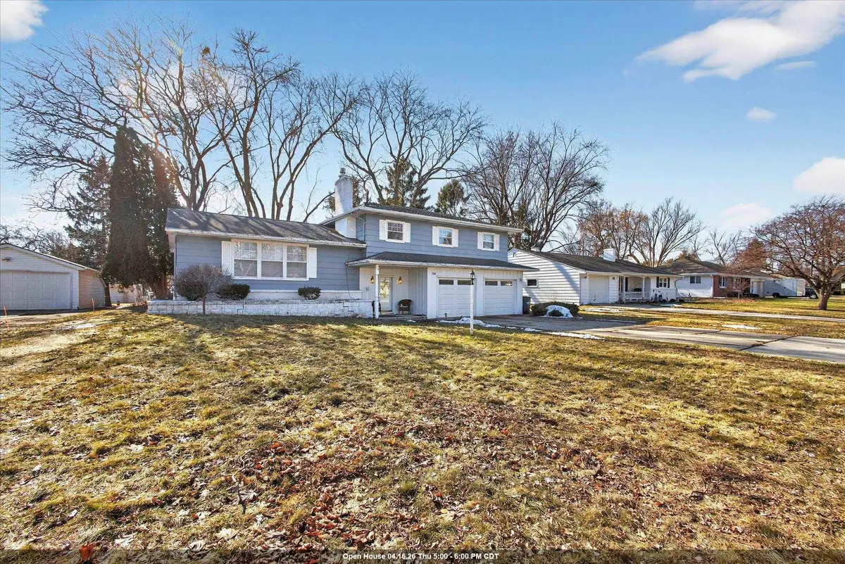 218 Longview Avenue, Green Bay, WI 54301-103 - #1