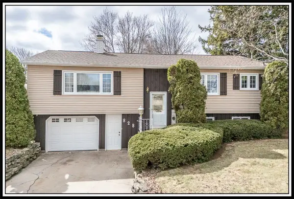 828 W Warren Street, NEW LONDON, WI 54961-1664