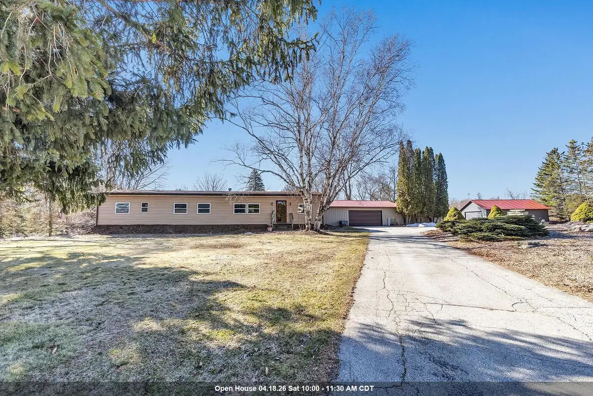 E3365 State Highway 29, Kewaunee, WI 54216 - #1