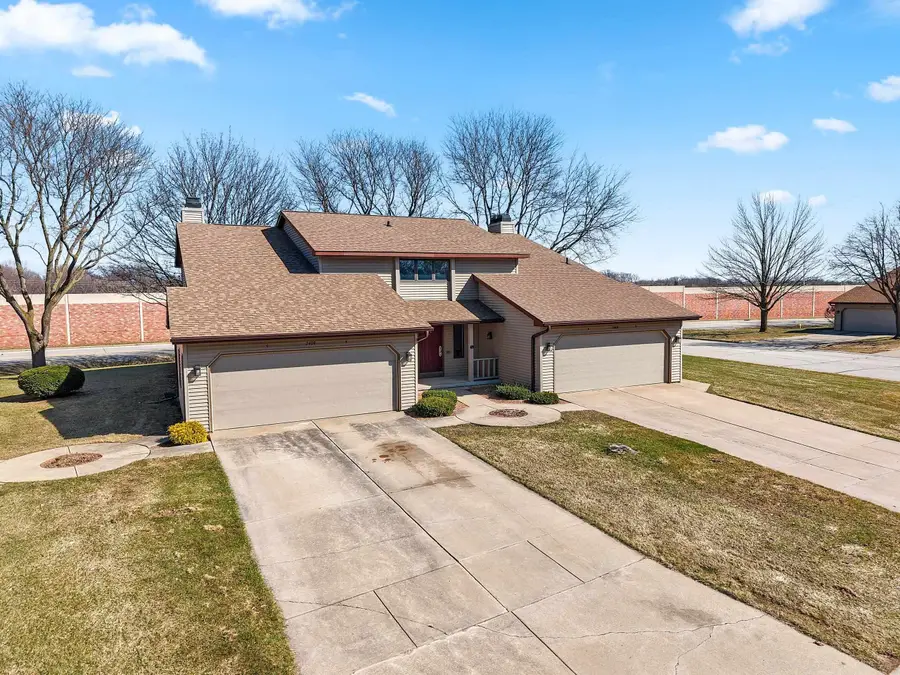 2409 Cedar Ridge Court #C, Green Bay, WI 54313 - #2