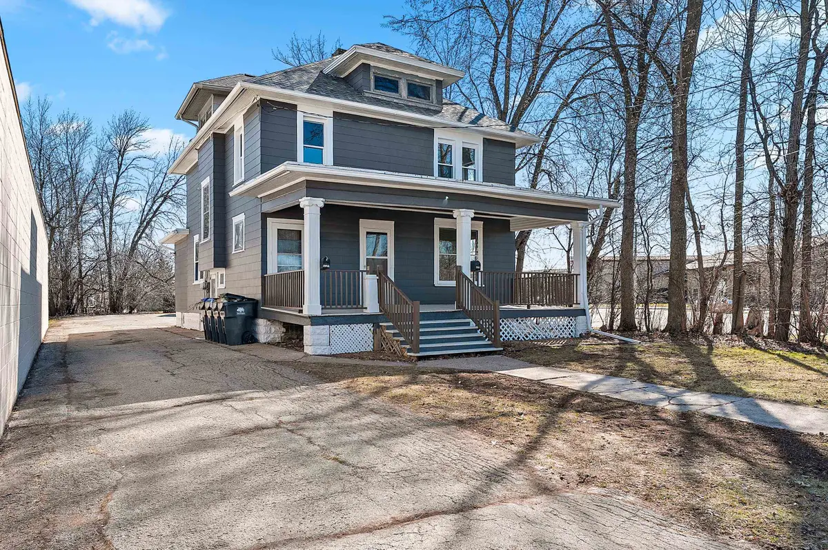 209 Nicolet Boulevard, Neenah, WI 54956 - #1