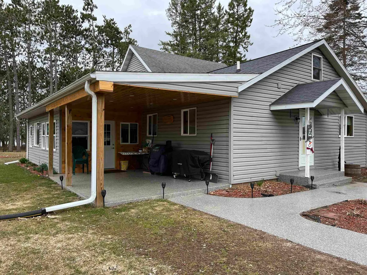 E2927 County Road Gg, Iola, WI 54945 - #1