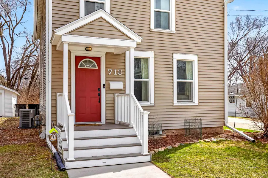 718 N Harriman Street, Appleton, WI 54911 - #2