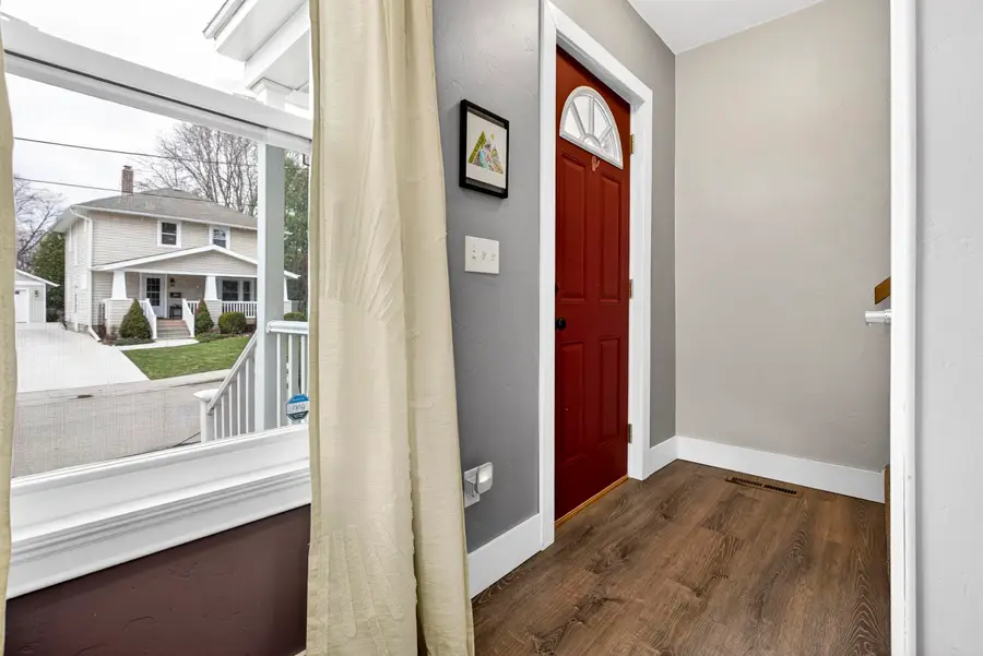 718 N Harriman Street, Appleton, WI 54911 - #3