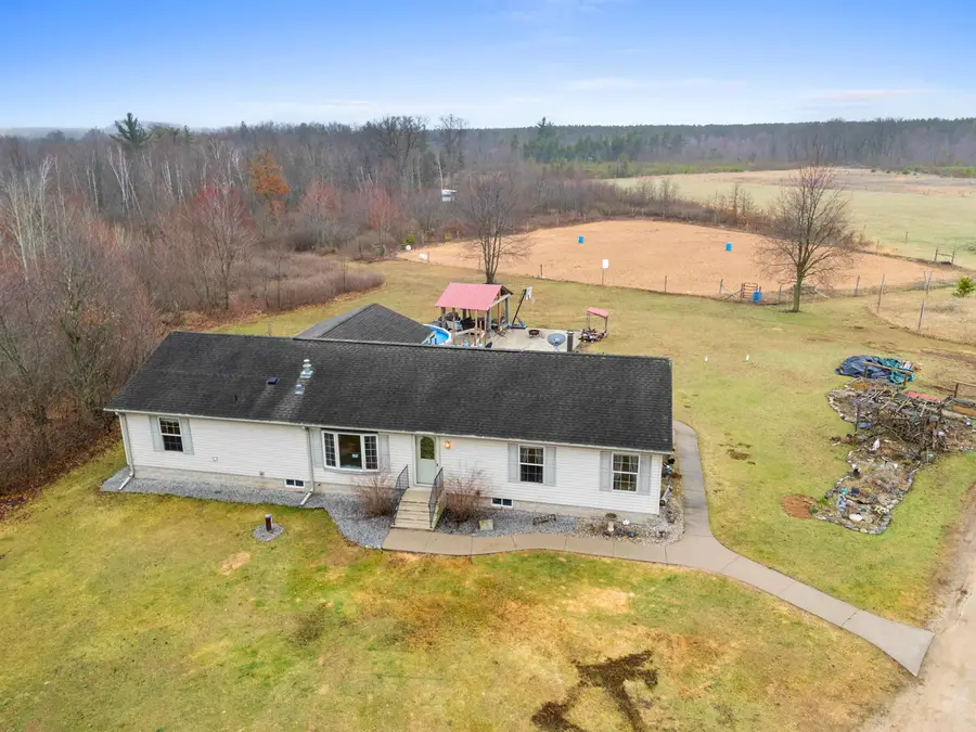 W9041 Airport Road, Crivitz, WI 54114-0000 - #3