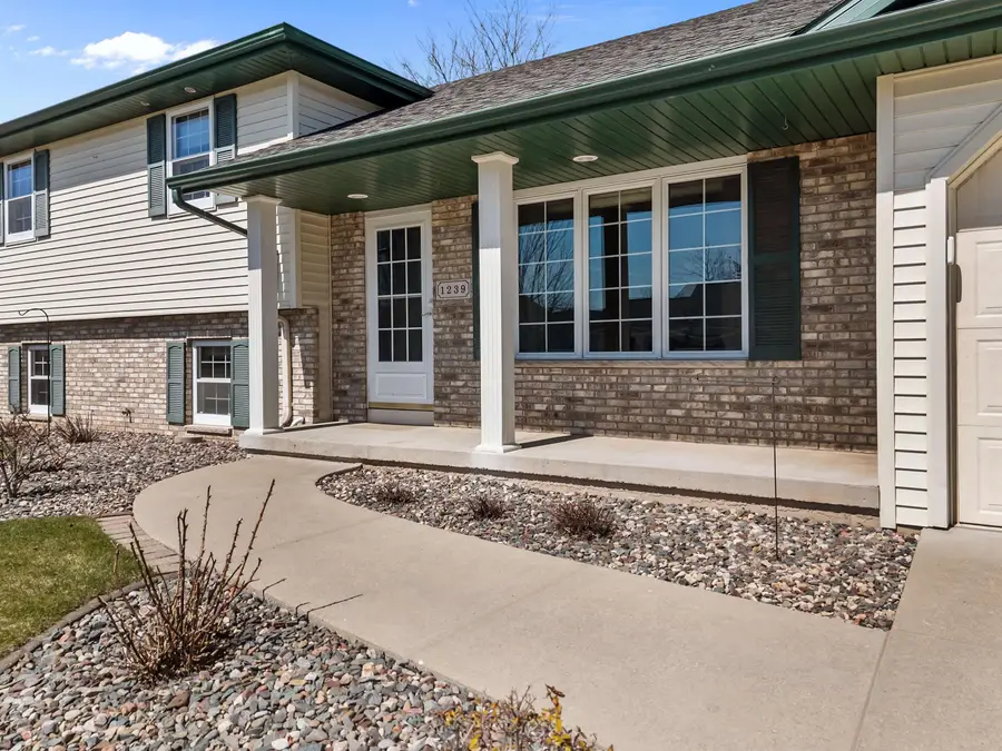 1239 Fawn Drive, Neenah, WI 54956 - #2