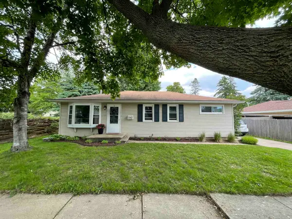 1342 E Frances Street, APPLETON, WI 54911-3305